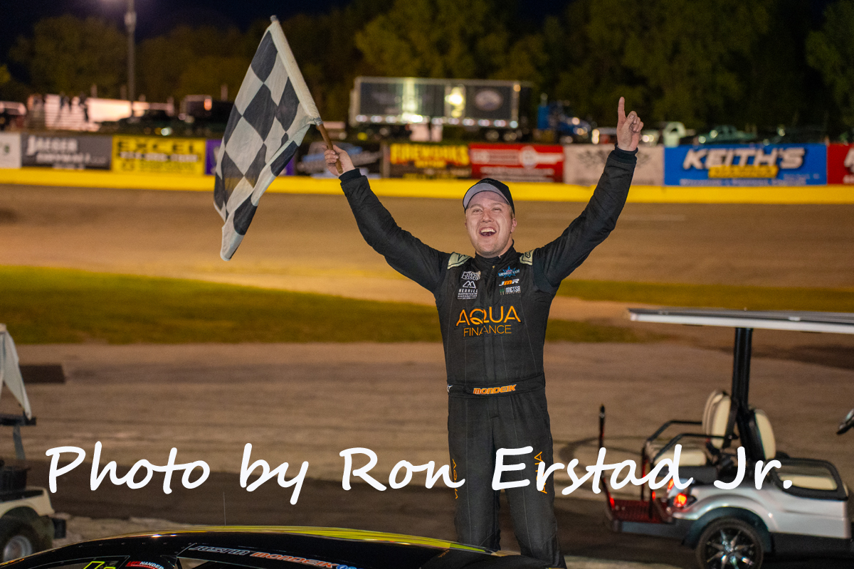 Slinger Speedway